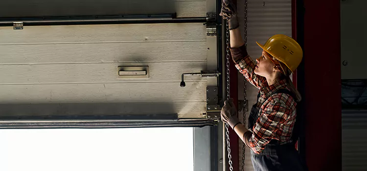 Addressing Common Garage Door Stoppage Issues in Kaneohe, HI